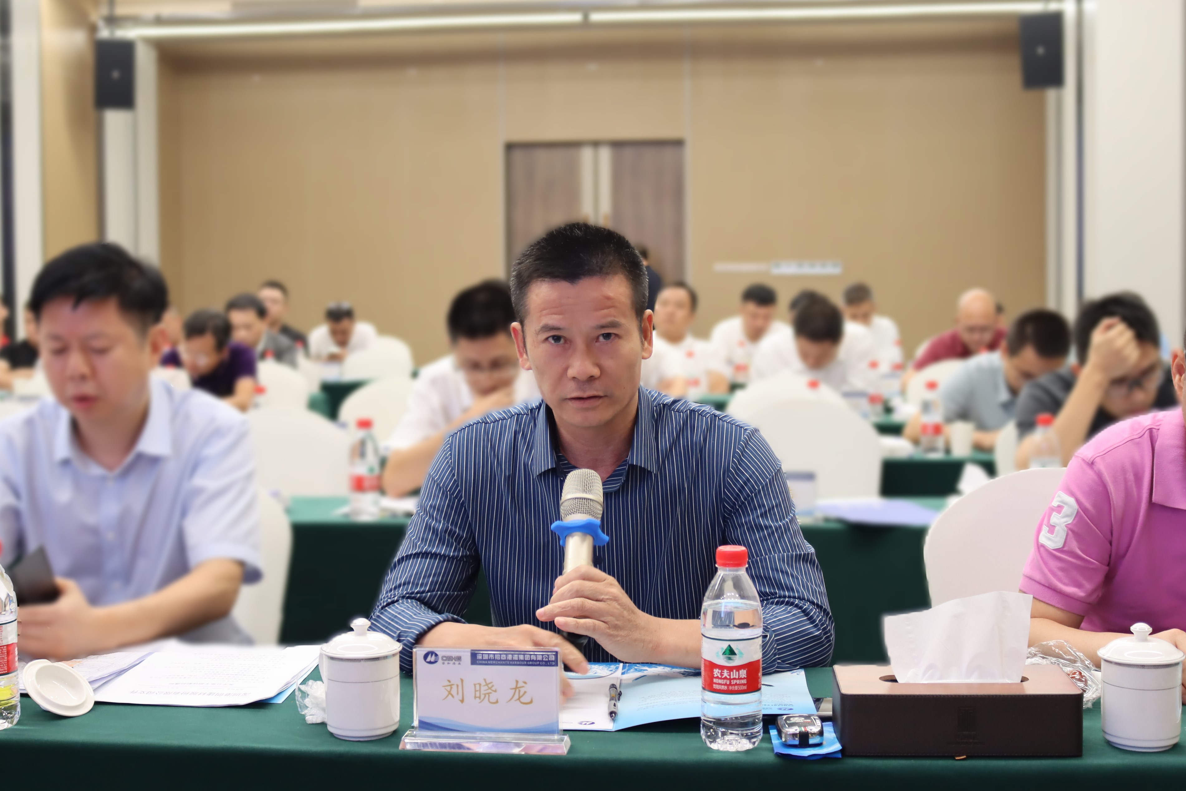 集團總裁助理劉曉龍發(fā)言.JPG